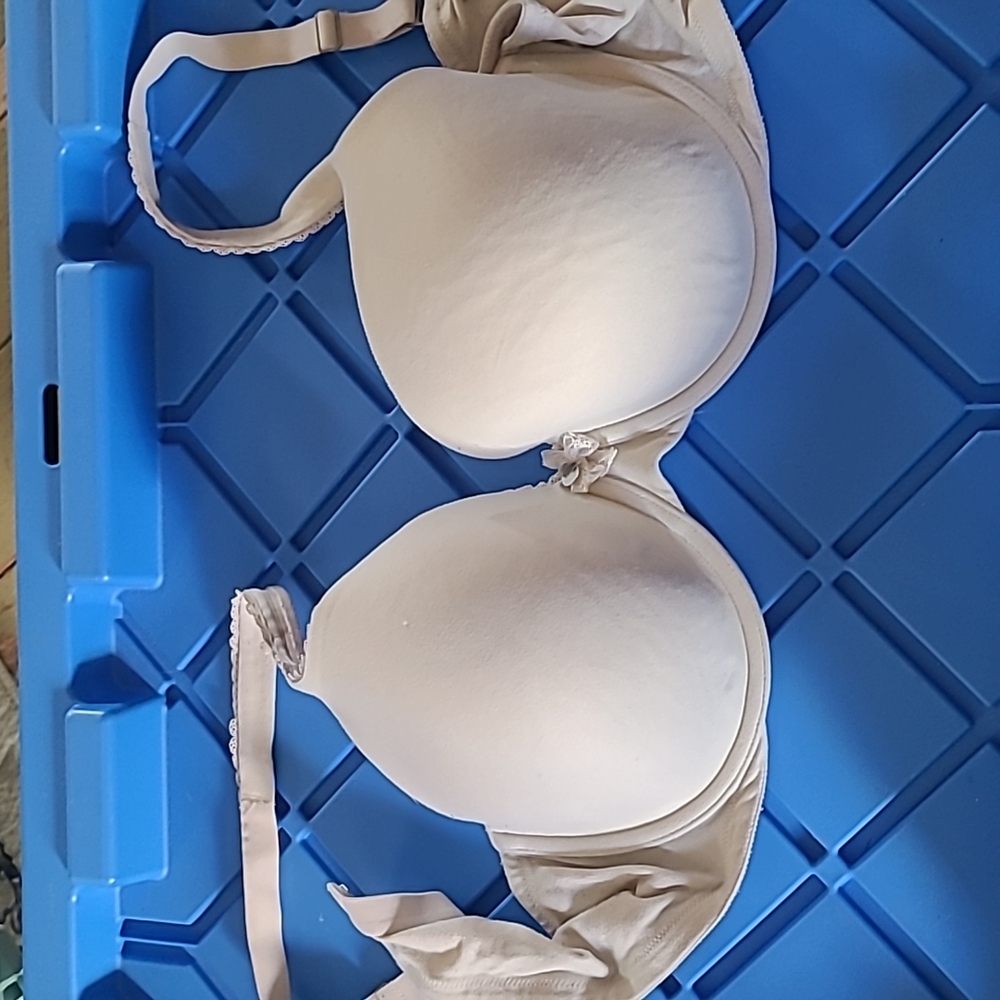 38D lined perfect coverage Victoria's Secret bra